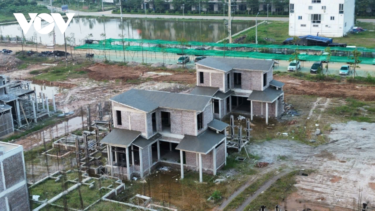 Cận cảnh hơn 30 biệt thự ngang nhiên xây dựng không phép ở Phú Thọ- Ảnh 6. Cận cảnh hơn 30 biệt thự ngang nhiên xây dựng không phép ở Phú Thọ- Ảnh 6.