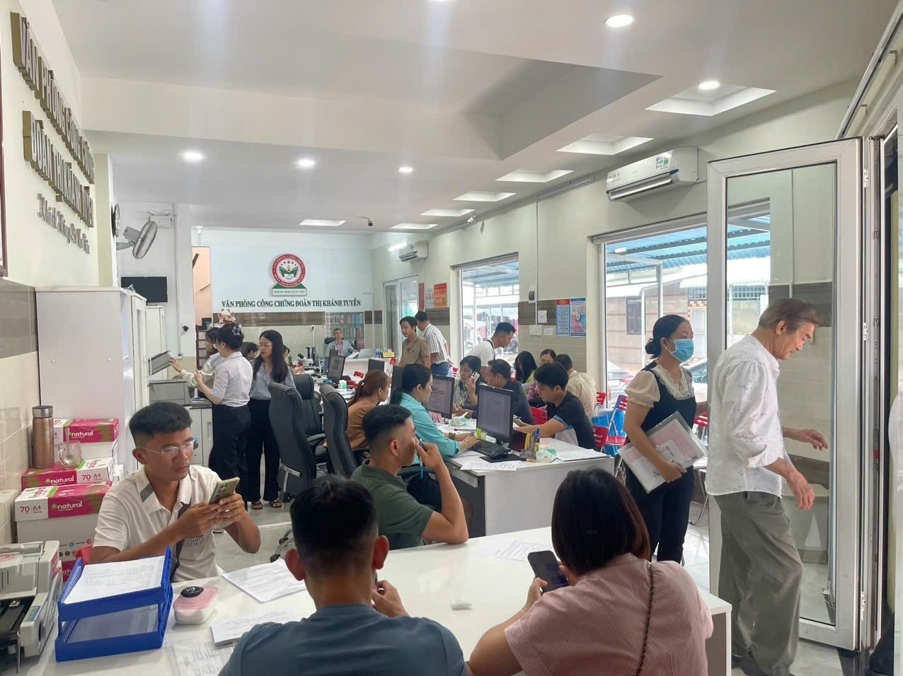 Soi đèn viết cọc 3 lô đất ngay trong đêm, nhà đầu tư phía Bắc “nam tiến” trở lại- Ảnh 7. Soi đèn viết cọc 3 lô đất ngay trong đêm, nhà đầu tư phía Bắc “nam tiến” trở lại- Ảnh 7.
