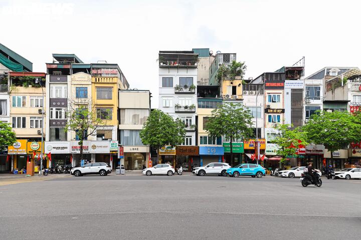 Đặt cọc trước 3 tháng vẫn bị chủ nhà 'lật kèo' đòi tăng giá 1 tỷ đồng- Ảnh 1. Đặt cọc trước 3 tháng vẫn bị chủ nhà 'lật kèo' đòi tăng giá 1 tỷ đồng- Ảnh 1.