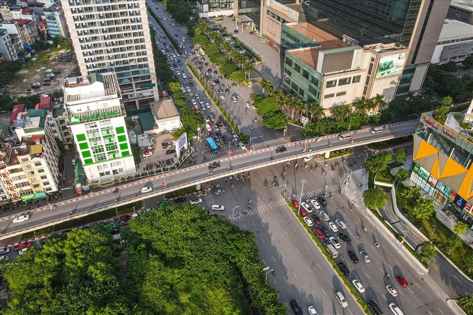 Hà Nội đề xuất xây mới 5 cầu vượt nhẹ tại 4 quận, huyện: Nam Từ Liêm, Long Biên, Thanh Xuân và Gia Lâm- Ảnh 1.