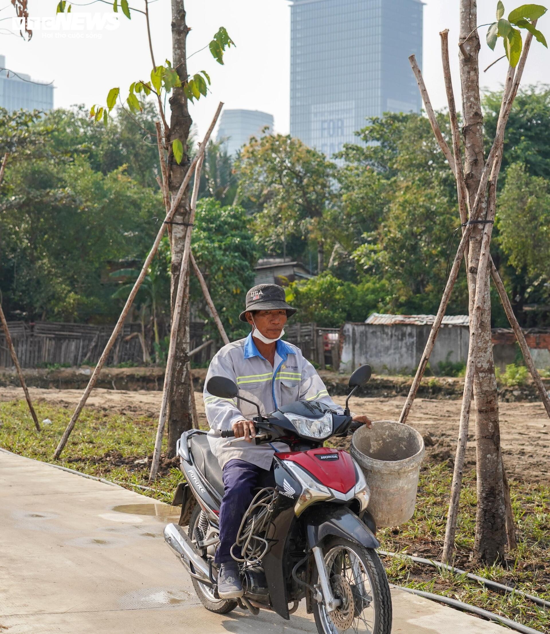 Cận cảnh công viên mới ở TP.HCM về đích ngoạn mục sau 1 tháng thi công thần tốc- Ảnh 4.