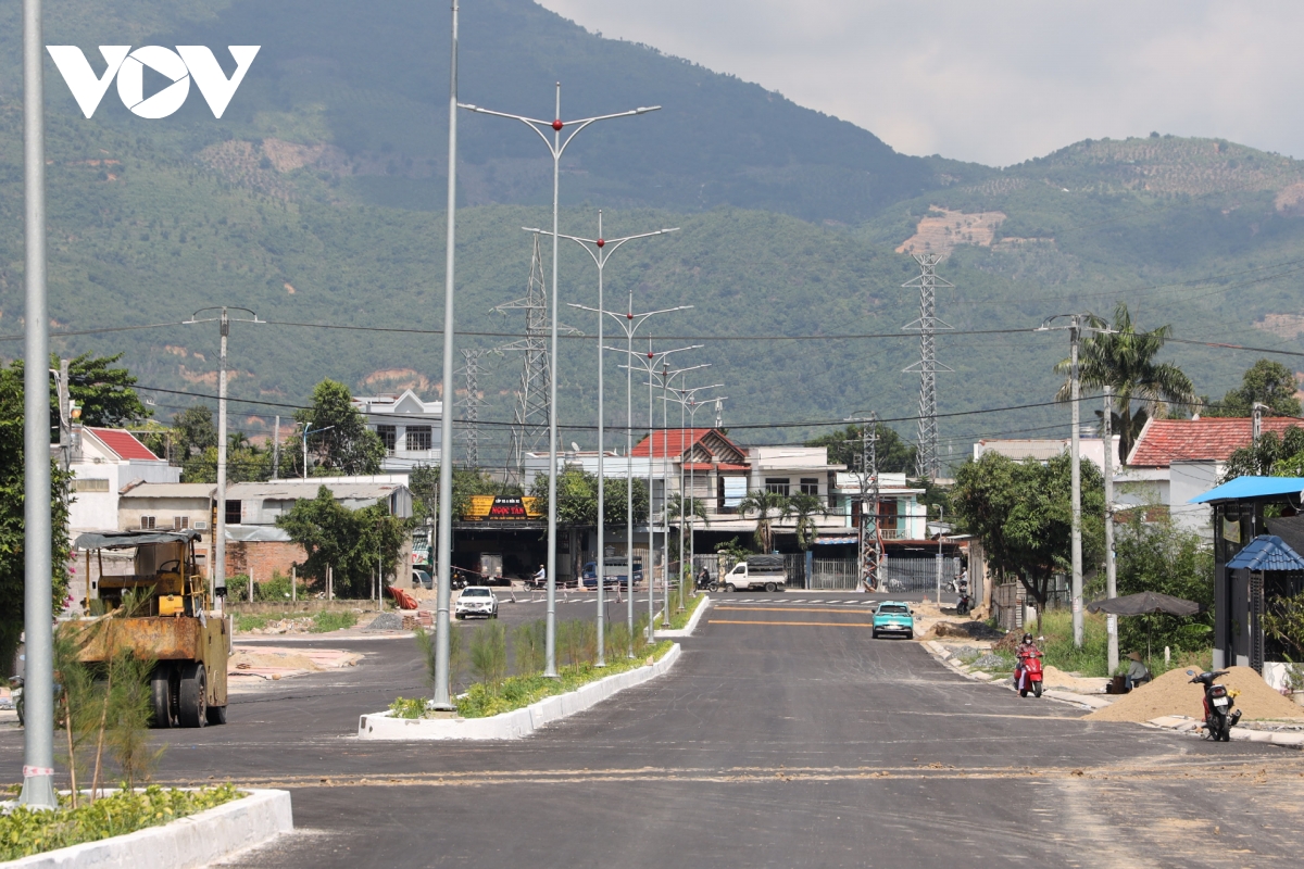 Khánh Hòa: Phê bình chủ đầu tư dự án làm gần 800m đường hơn 4 năm chưa xong- Ảnh 1.