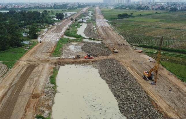 Chậm một năm, mặt bằng dự án vành đai 4 vẫn ‘xôi đỗ’- Ảnh 1.