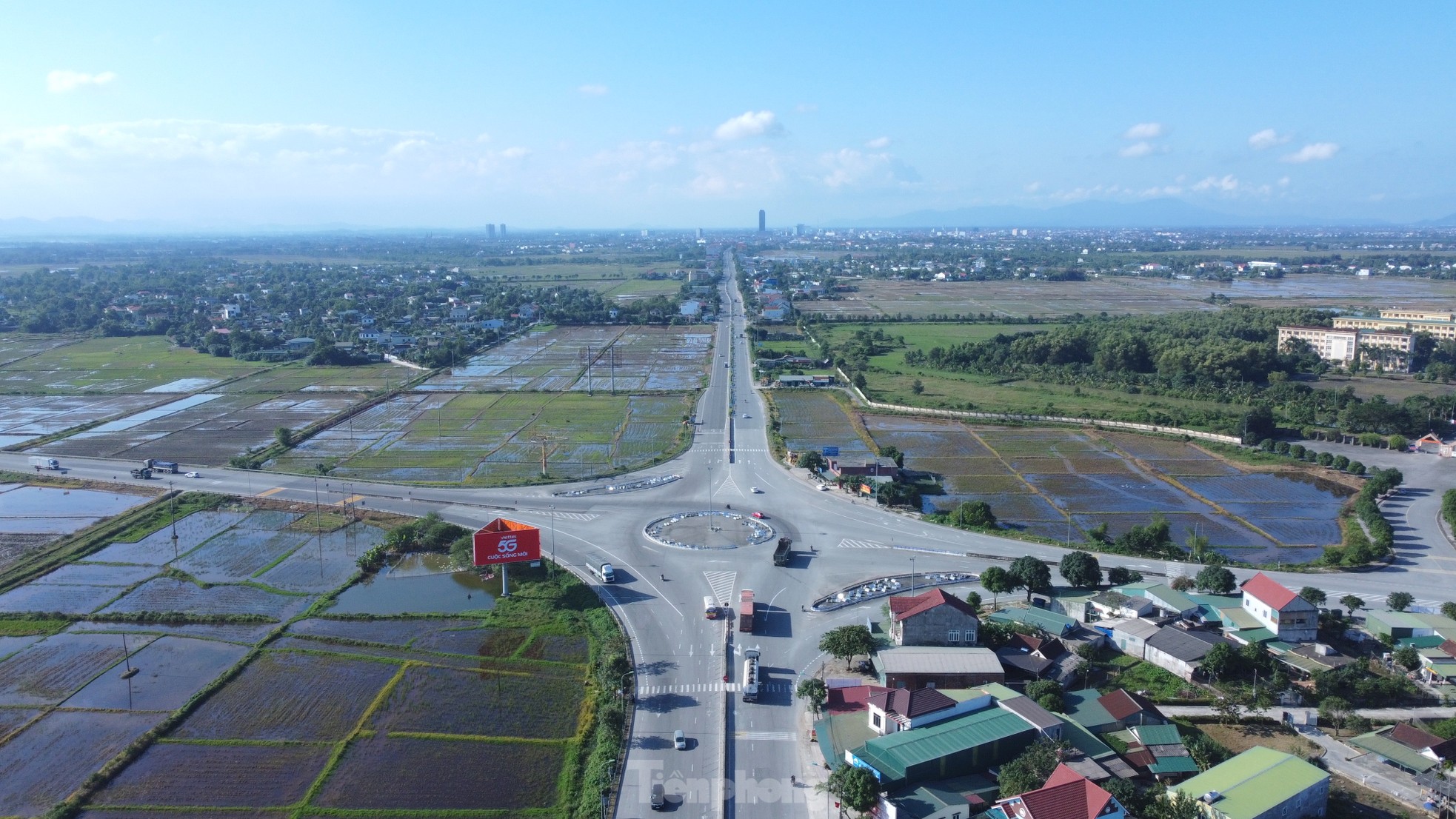 Hình hài thành phố Hà Tĩnh khi vươn mình ra phía biển- Ảnh 10.