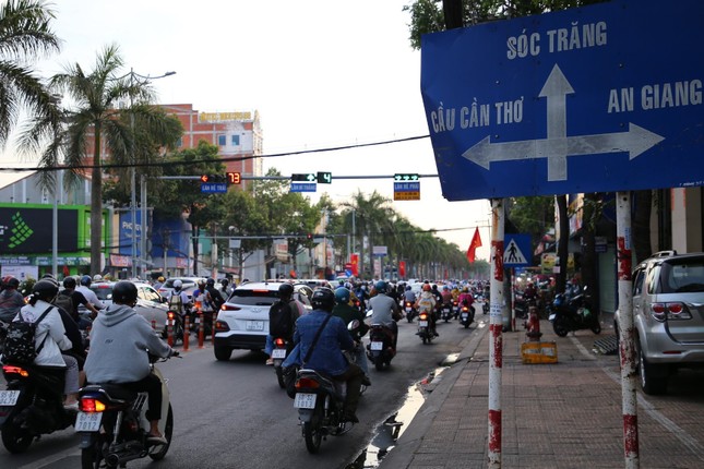 Sau 3 năm, Dự án cải tạo 5 nút giao hay ùn tắc ở Cần Thơ lại lùi lịch khởi công- Ảnh 3.