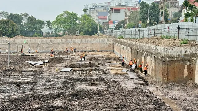 Giá nhà xã hội ngày càng đắt đỏ- Ảnh 1. Giá nhà xã hội ngày càng đắt đỏ- Ảnh 1.