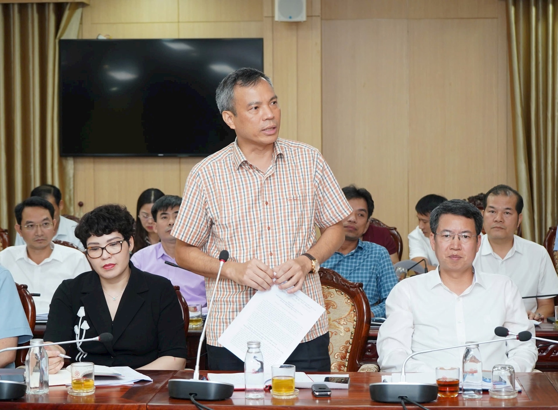 Phó Chủ tịch UBND thành phố Hà Nội Vũ Thu Hà làm việc với huyện Hoài Đức về công tác sắp xếp đơn vị hành chính cấp xã- Ảnh 4.