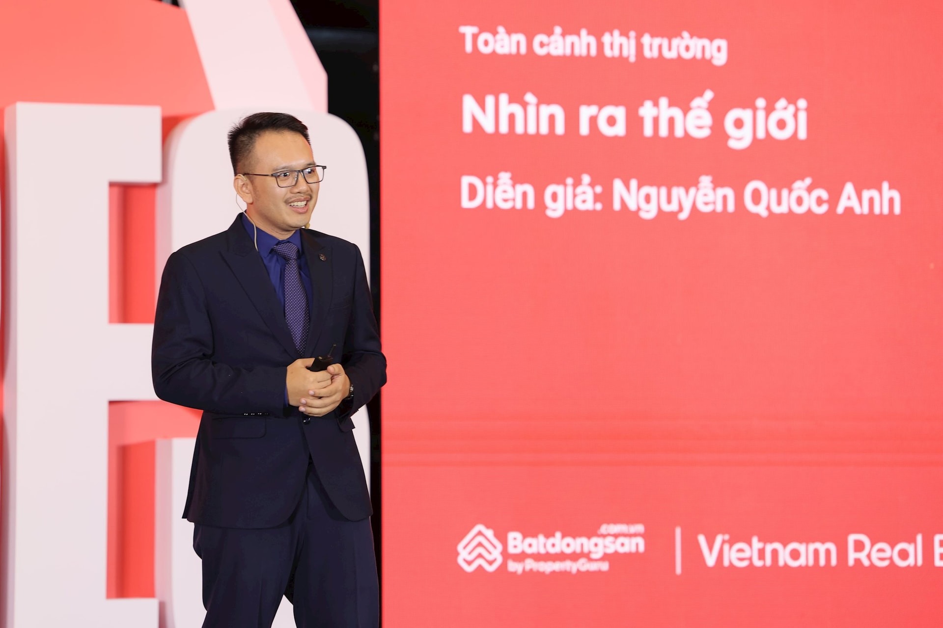 Hết 