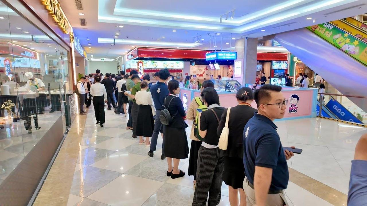 Những cái nhất đầy bất ngờ của Vinhomes Long An: Giá tốt nhất lịch sử, thời gian giãn xây lên đến 1.008 ngày- Ảnh 9. Những cái nhất đầy bất ngờ của Vinhomes Long An: Giá tốt nhất lịch sử, thời gian giãn xây lên đến 1.008 ngày- Ảnh 9.