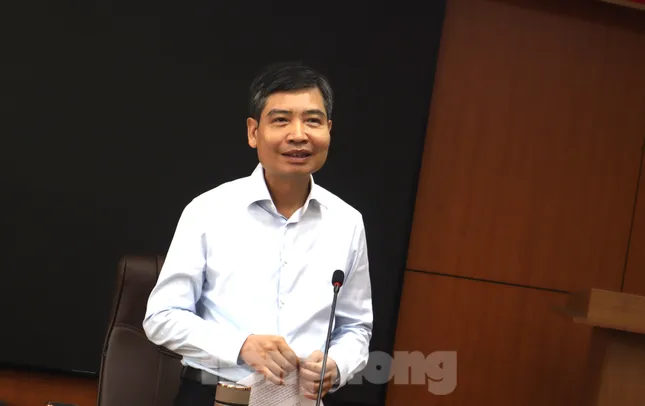Tân Chủ tịch tỉnh Đắk Lắk: Mọi việc phải giải quyết từ cơ sở, tránh để ‘đốm lửa nhỏ tạo ra đám cháy lớn’- Ảnh 4. Tân Chủ tịch tỉnh Đắk Lắk: Mọi việc phải giải quyết từ cơ sở, tránh để ‘đốm lửa nhỏ tạo ra đám cháy lớn’- Ảnh 4.