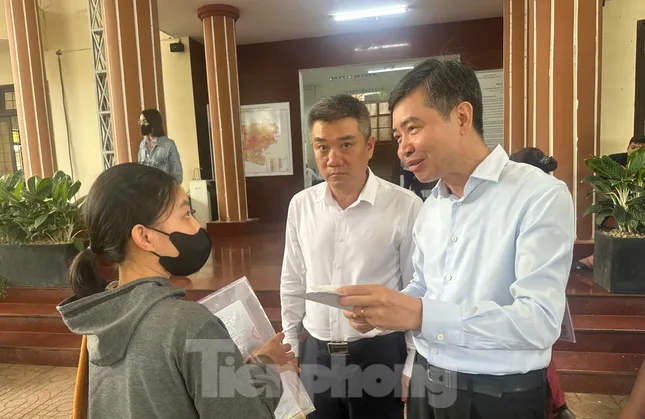 Tân Chủ tịch tỉnh Đắk Lắk: Mọi việc phải giải quyết từ cơ sở, tránh để ‘đốm lửa nhỏ tạo ra đám cháy lớn’- Ảnh 6. Tân Chủ tịch tỉnh Đắk Lắk: Mọi việc phải giải quyết từ cơ sở, tránh để ‘đốm lửa nhỏ tạo ra đám cháy lớn’- Ảnh 6.