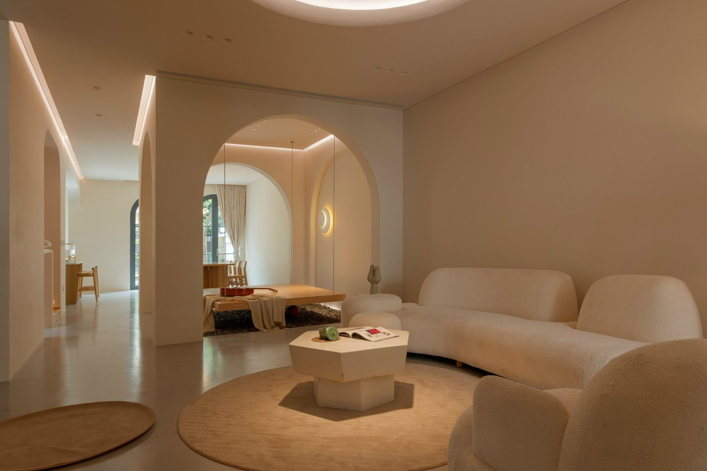 Không gian ấm cúng của biệt thự 480m2 ở Hà Nội- Ảnh 1. Không gian ấm cúng của biệt thự 480m2 ở Hà Nội- Ảnh 1.
