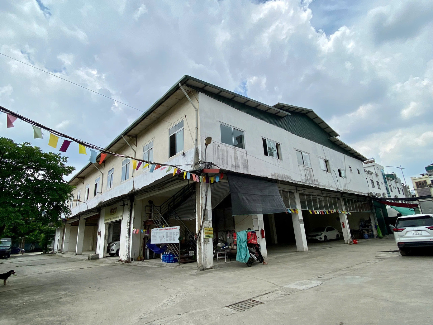 Hoang phí loạt chợ được đầu tư lớn trên đất vàng Hà Nội- Ảnh 10. Hoang phí loạt chợ được đầu tư lớn trên đất vàng Hà Nội- Ảnh 10.