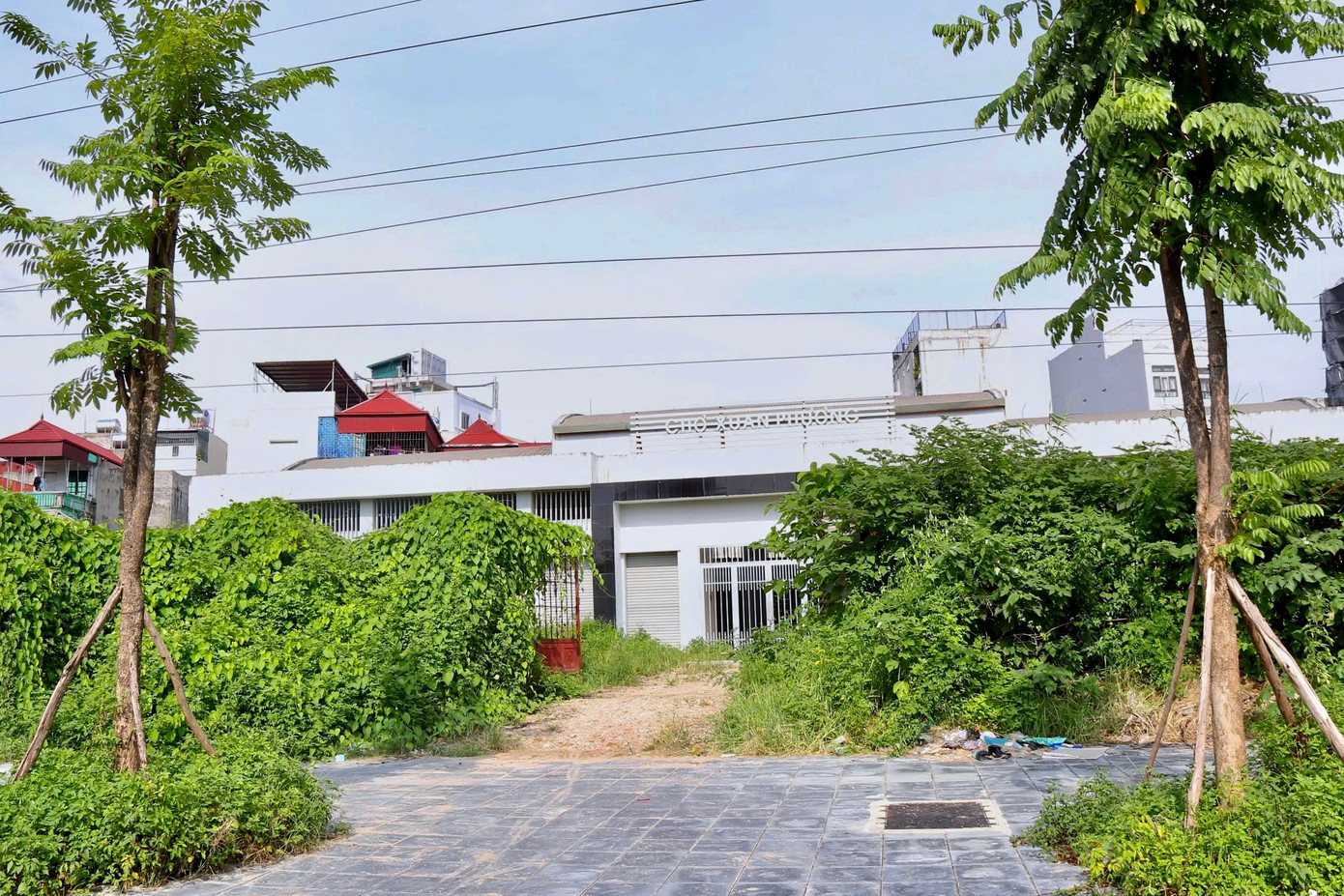 Hoang phí loạt chợ được đầu tư lớn trên đất vàng Hà Nội- Ảnh 8. Hoang phí loạt chợ được đầu tư lớn trên đất vàng Hà Nội- Ảnh 8.